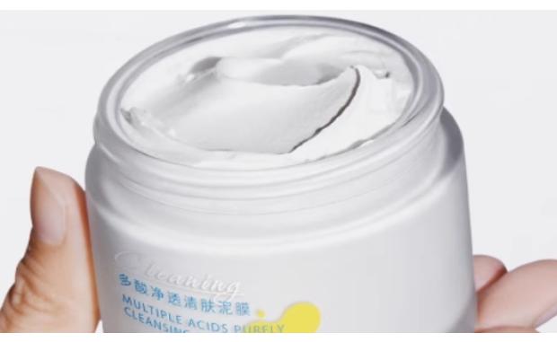 泥膜會讓毛孔粗大嗎 敷泥膜的十點注意事項 泥膜會讓毛孔粗大嗎 敷泥膜的十點注意事項