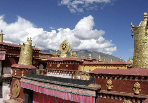 中國(guó)十大藏傳佛教寺院,布達(dá)拉宮歷史悠久、扎什倫布寺文化底蘊(yùn)深厚 中國(guó)十大藏傳佛教寺院,布達(dá)拉宮歷史悠久、扎什倫布寺文化底蘊(yùn)深厚