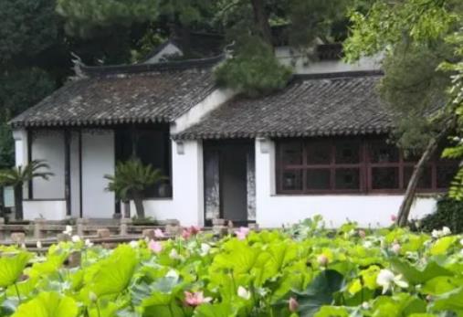 蘇州高溫天氣怎么預防中暑?2024年蘇州7月份熱還是8月份熱 蘇州高溫天氣怎么預防中暑?2024年蘇州7月份熱還是8月份熱