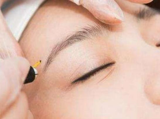 紋眉的修復劑怎么使用?不結痂的紋眉叫什么眉 紋眉的修復劑怎么使用?不結痂的紋眉叫什么眉