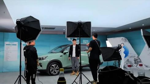 知家DTC:開啟國內汽車直播電商整車售賣模式 image.png