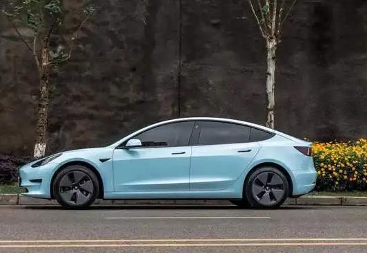特斯拉訂車1000元能退嗎?養(yǎng)一輛特斯拉一年費用多少