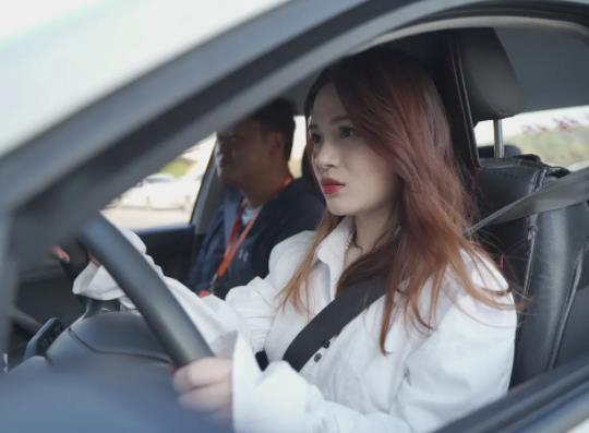 學(xué)車一天一般練幾小時(shí)最佳?學(xué)車一般幾個(gè)月拿駕照是天天練嗎