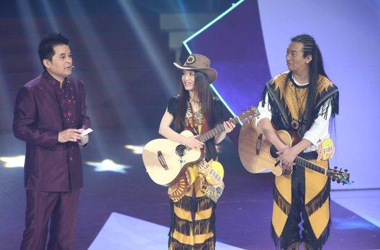原創(chuàng)音樂(lè)組合“安與騎兵”摘得星光大道2012年度總決賽冠軍